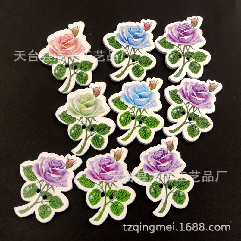 25*31mm bricolaje pintado fondo blanco rosa dibujos animados pintado fondo blanco rosa botón de madera 50 por paquete