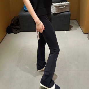Alo�٤ѝŮ�\�Ӹ���΢����ѝ�@�ݷ�����ĸ���ξo��͸���⴩�Lѝ