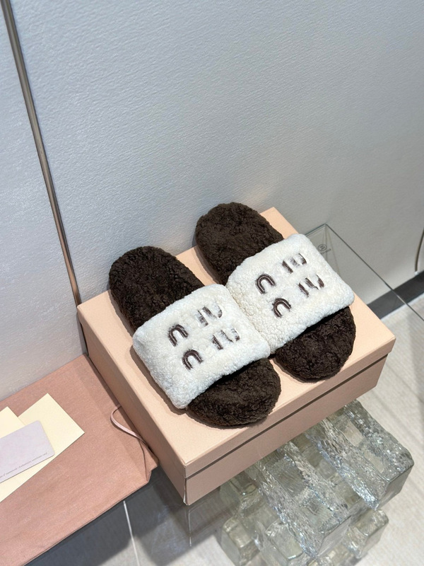 渠道版！miu风厚底毛毛拖鞋女士外穿秋冬季新款羊羔毛茸茸一字拖|undefined
