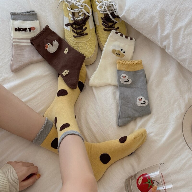 25 Autumn and Winter New Socks Women's Cartoon Duck Dot Series Cute Women's Mid-Tube Socks Pile Socks