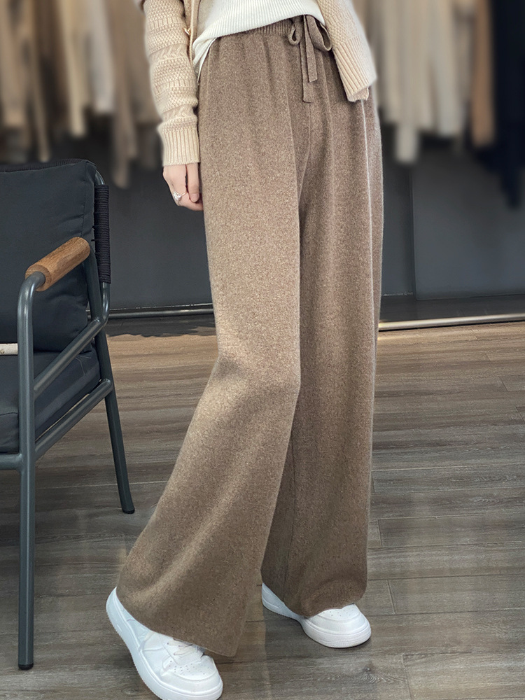 ウールのズボンの女性の秋冬の新型の純色の自然な腰のメリヤスは厚い広腿のズボンのカジュアルな垂感を厚くします。