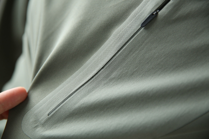 Men's Clothing LT lightweight outdoor sports high elastic quick drying long sleeved bottoming shirt men's and women's round neck T shirt_voghion.com