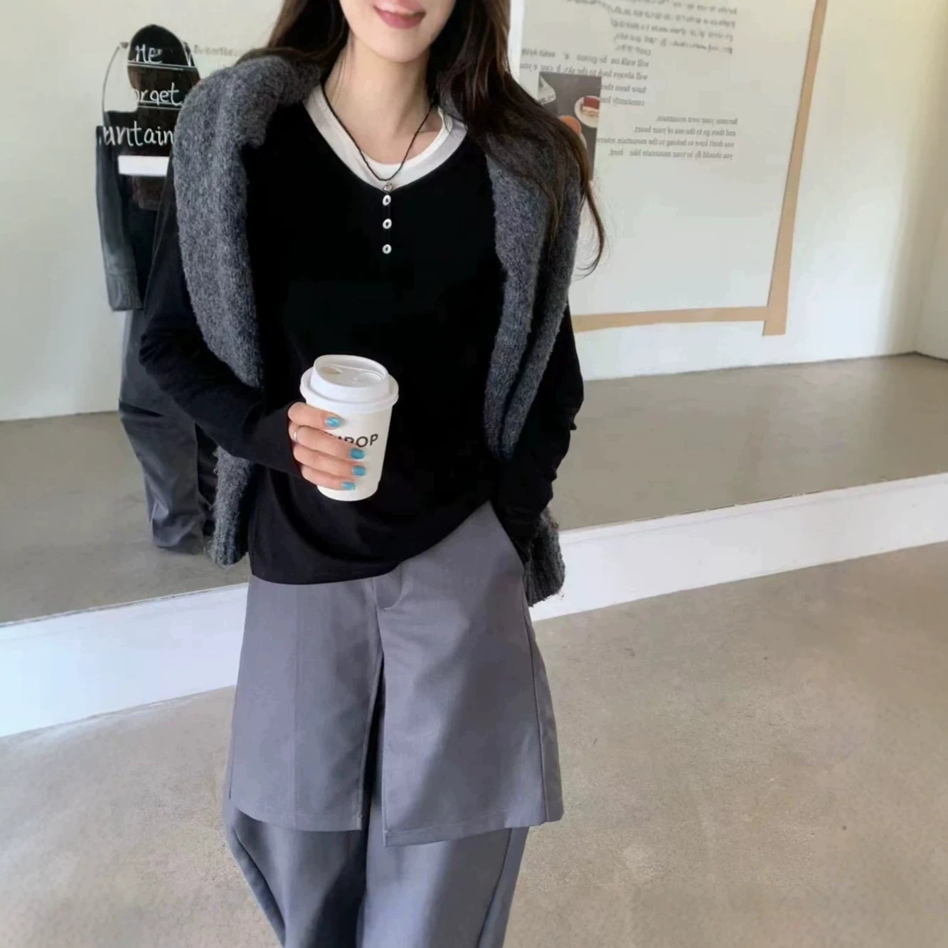 亨利领内搭打底衫女秋季2026新款韩系绝美巨好看短款长袖T恤上衣