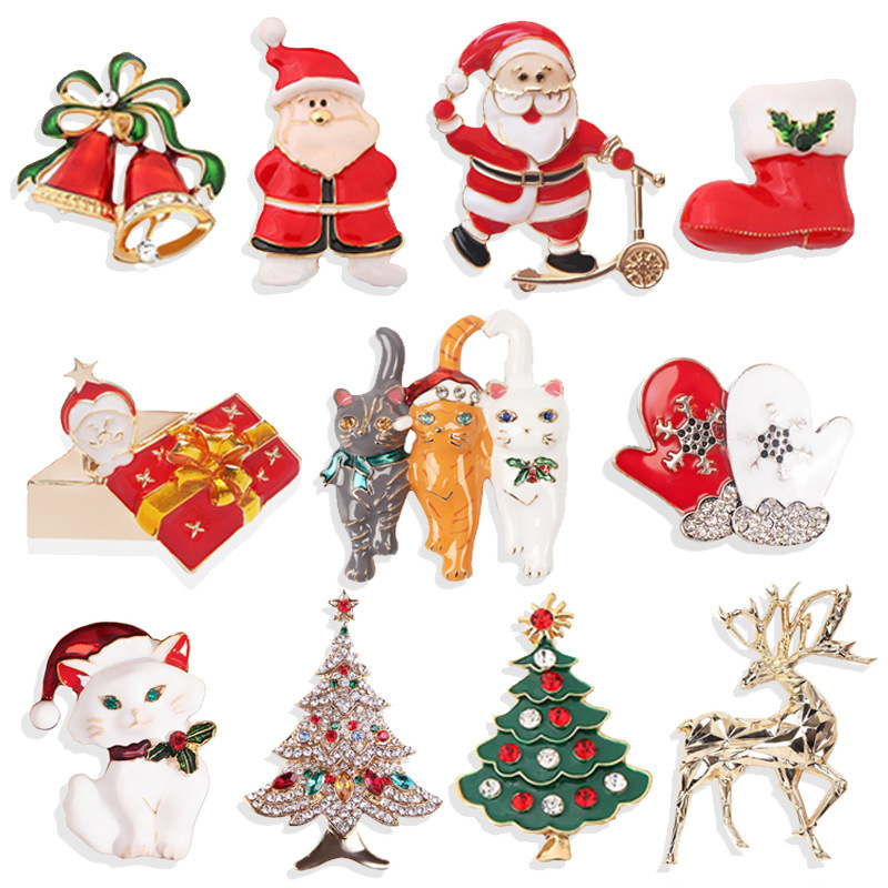 New Christmas Cute Animal Brooch for Men and Women, Simple Clothing, Christmas Hat Corsage, White Cat Elegant Pin