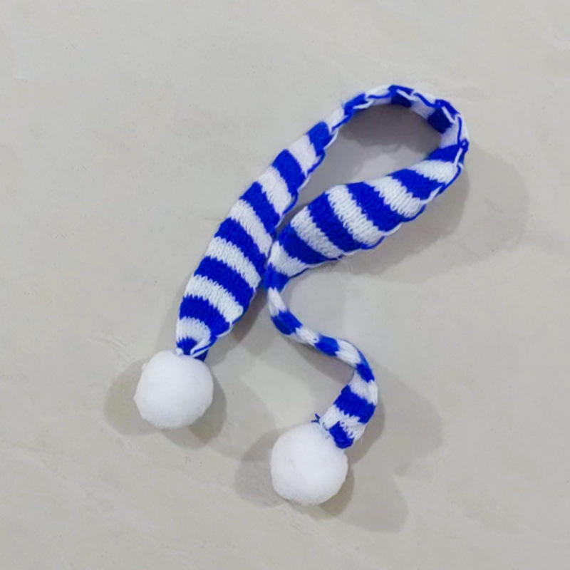 Mini Bufanda y Gorro Navideños de Lana para Muñecas y Decoración image 15