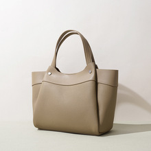 ��ɫ��ĸ�˻@�Ӱ��ٴ�͹���Ƥ���ذ��ϰ�ͨ�ڸ߼��μ�б�������