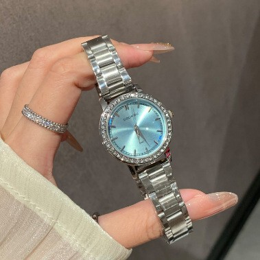 2025 New Watch Women's Light Luxury Stainless Steel Calendar Waterproof High-End Watch Women's Quartz Watch Wholesale