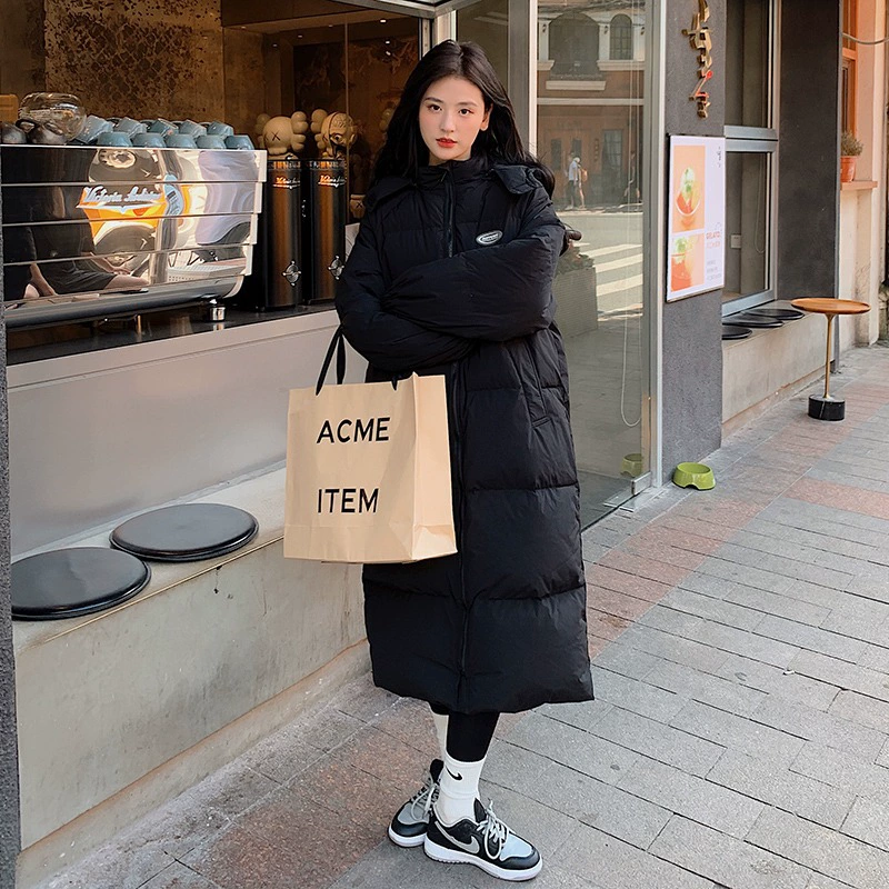 Black long winter down jacket with down, mid-length, 2023, Korean style, oversize, increased thickness