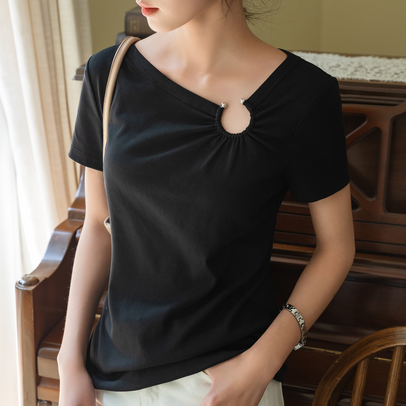 Camiseta de manga corta para mujer verano 2023 nueva camiseta de color sólido con cuello en V de estilo francés para mujer