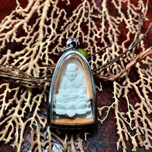 舍玛商贸龙婆龙达玛龙婆托自身坐莲花款含壳无鉴定卡包邮泰国特色