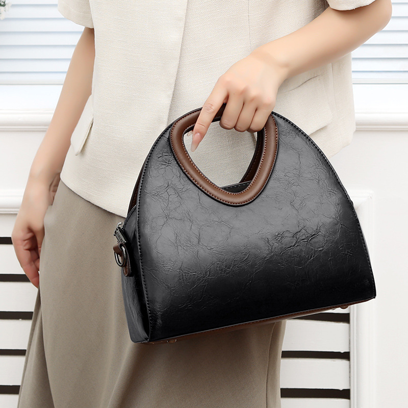 Bolso de las mujeres 2023 nuevo bolso retro europeo y americano nicho diseño Moda gran capacidad bolsa de mensajero