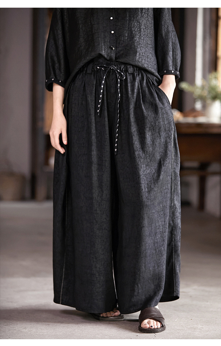 免運9 折】玄黑色香云紗桑蠶絲質感清爽闊腿褲荒腔- Pinkoi