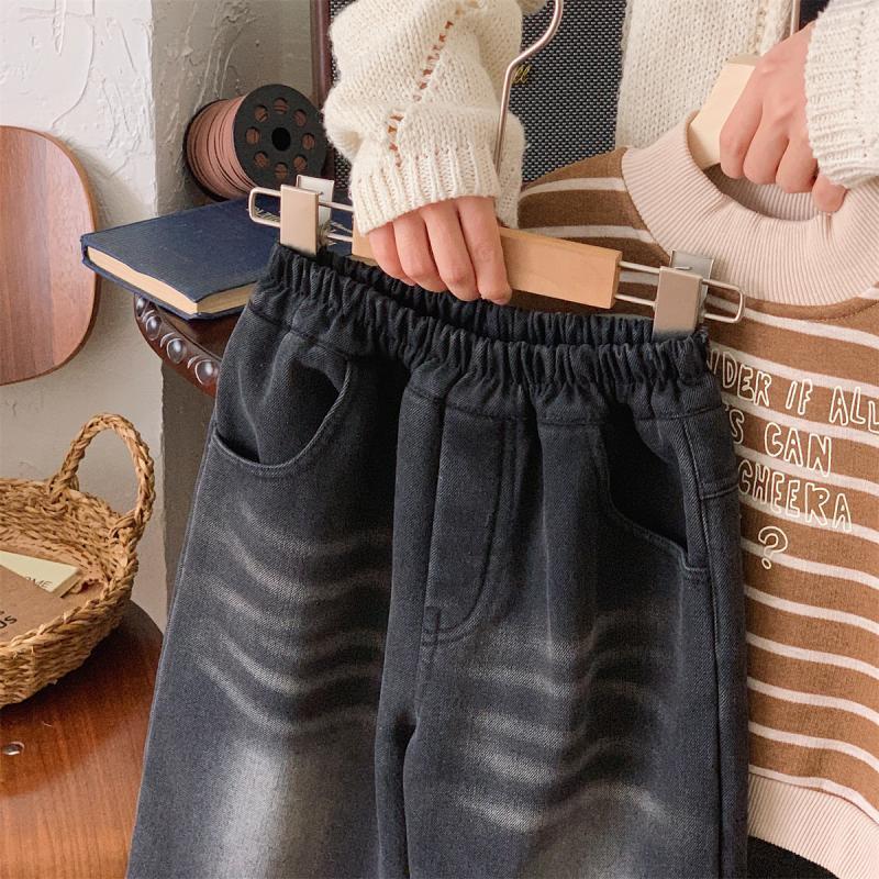 2025 nuevos pantalones de pierna recta casuales de estilo occidental para niñas, jeans de todo fósforo para niños, nuevos productos de otoño e invierno, pantalones retro para niños image 3