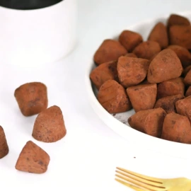 传统糕点;巧克力;西式糕点