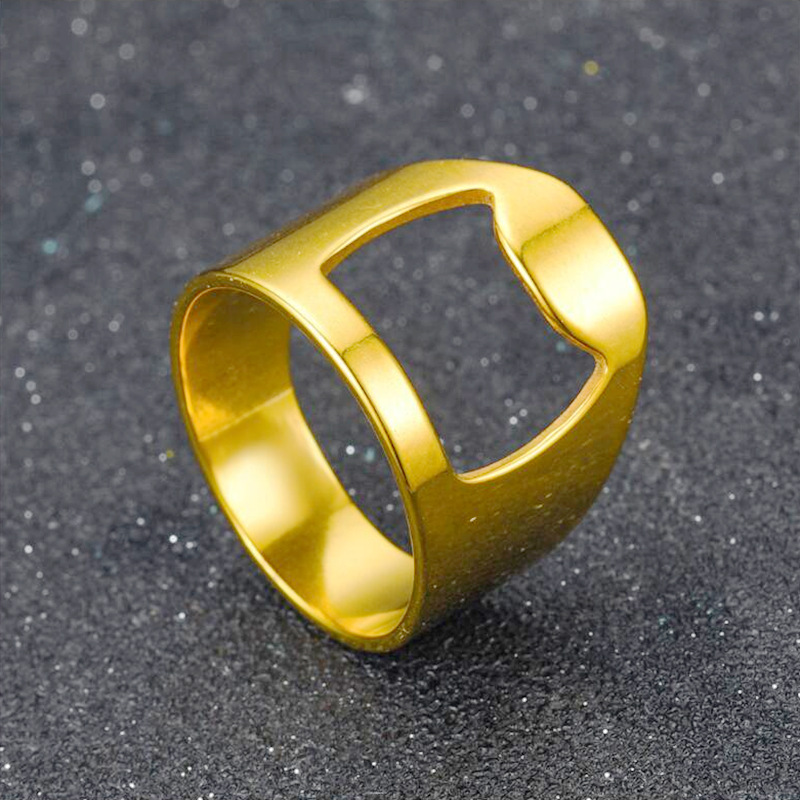 Fashion Creative Bottle Opener Titanium Steel Ring Bottle Cap Ornament