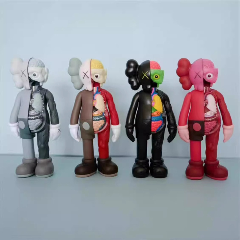 Trendy Harbour City Kaws Doll Amumu Covering Face, Counting Money Kaws Figurine Toy, Living Room Desktop Decoration