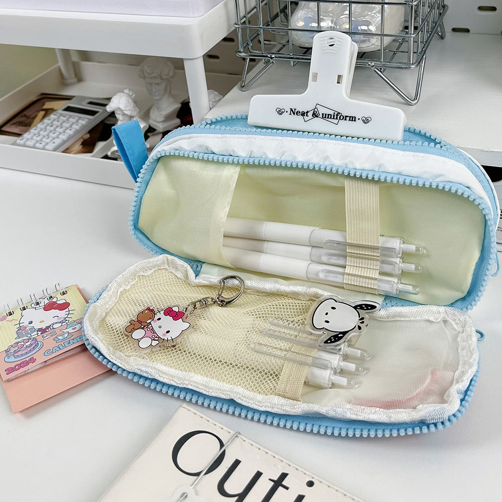 Bolsas de lápiz de alto valor facial, bolsas de lápiz bordadas hellokitty, papelería creativa de gran capacidad para estudiantes de primaria y media