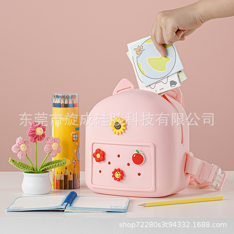 Nuevo al por mayor lindo DIY agujero niños mochila de silicona de gran capacidad mochila de silicona mochila de damas
