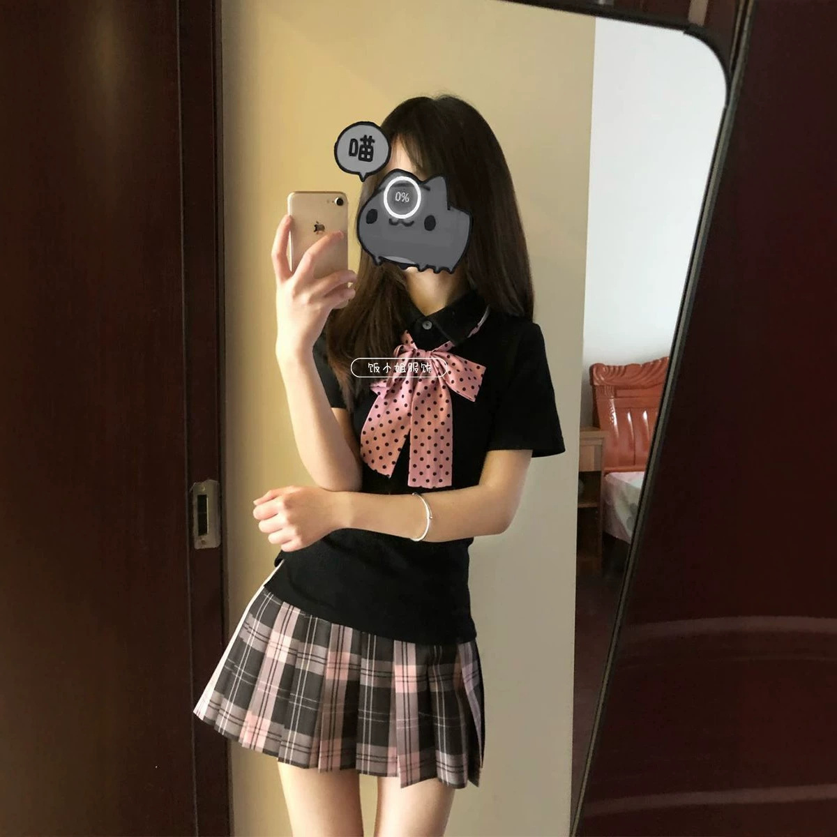 Original JK uniform outfit for summer, preppy style, black fitted polo shirt layered with an authentic pleated skirt set for women.