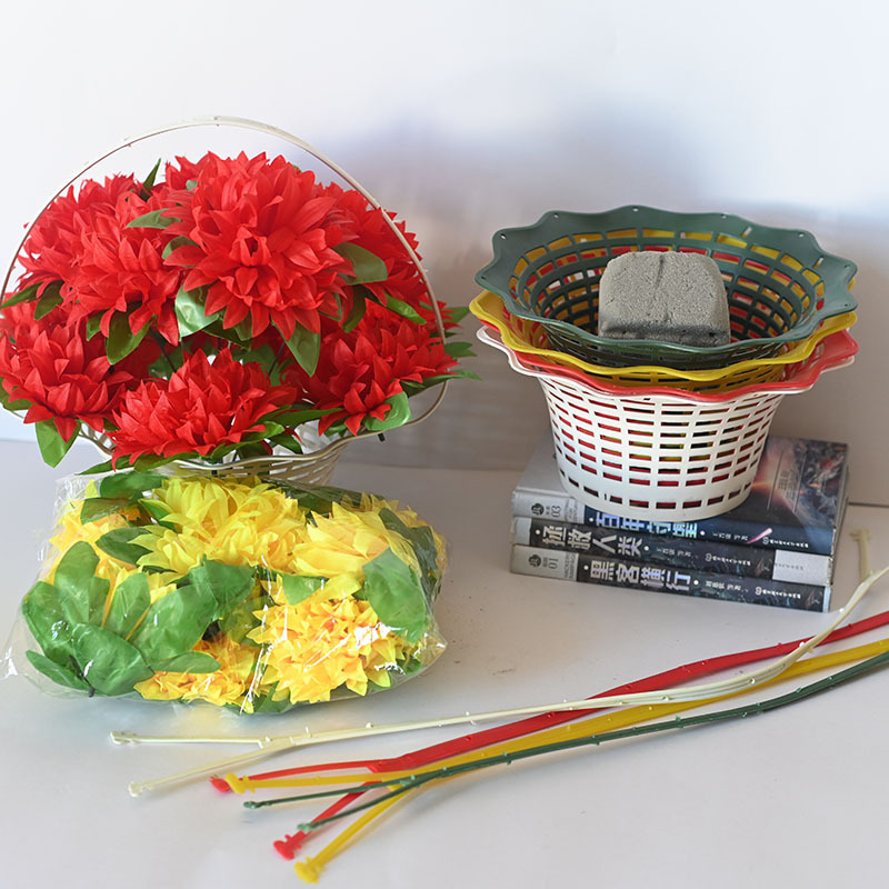 Artificial Flower Wholesale from the Manufacturer: Outdoor Decoration, Garden Display, Artificial Chrysanthemum Set with 11 Heads, Thousands of Chrysanthemum Baskets