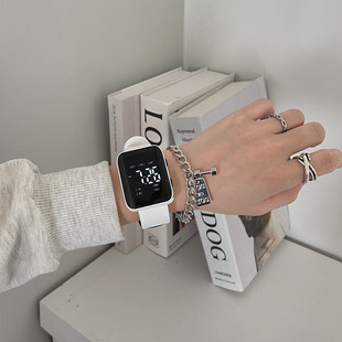 ����LED�ֱ�W�����\���֭h��Ů���[�R��ˮ��������ͯ��ӱ�