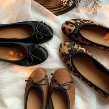 葡萄妈秋季新款真皮复古平底鞋女外穿舒适高级感豹纹时髦马毛单鞋