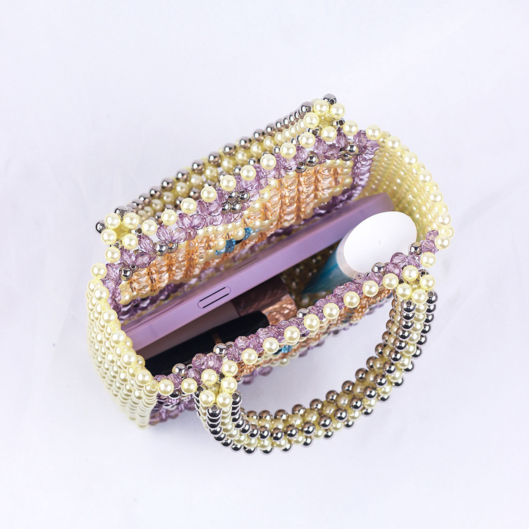 Heart Shape Pattern All Seasons Season Women's Medium Arylic Heart Shape Elegant Streetwear Beading Weave Square Open Handbag