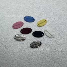 新款服装金属标牌标识牌电铸有孔字母 锌 合金辅料压铸logo箱包标