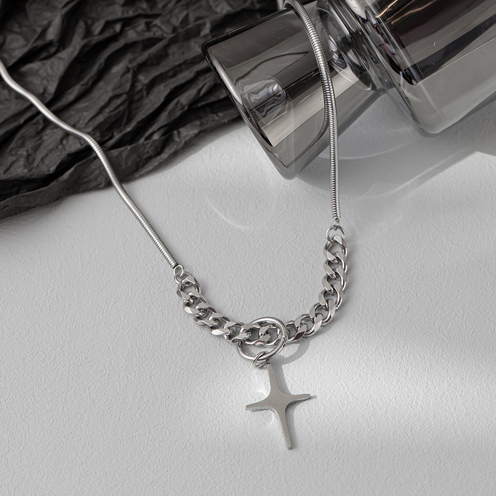 Casual Retro Punk Cross Titanium Steel Polishing Pendant Necklace display picture 4