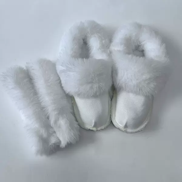Cave shoes liner detachable winter warm cold-proof windproof shoe cover detachable and washable thick soft plush lining