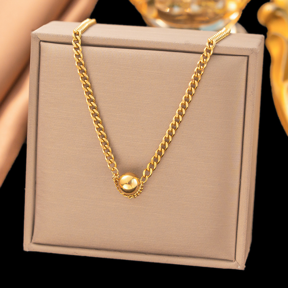 31【h374】a steel ball necklace gold