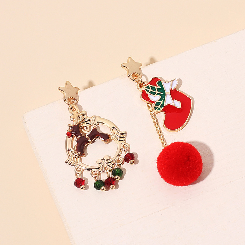 8g Weight Earrings Classification Wedding, Travel, Birthday, Festival Occasion Women'S Gender Fashion Style Fashion Asymmetric Christmas Hair Ball Earrings 4