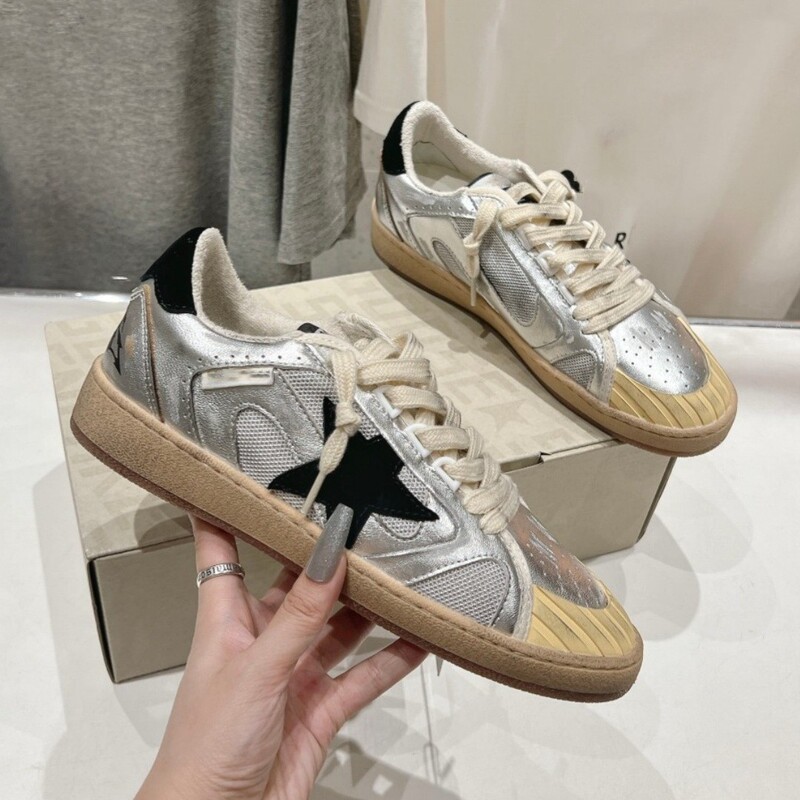 Vintage-Style Lace-Up Casual Shoes with a Gold Goose Star Design, Featuring a Breathable Cowhide and Mesh Upper, Rubber Toe, and Trendy Cool Style