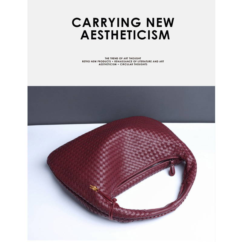 Crescent Moon Shoulder Bag For Women Hand-woven Versatile Style_voghion.com