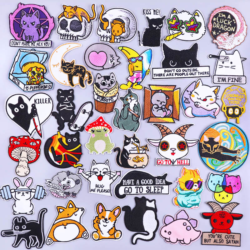 卡通布贴跨境刺绣徽章补丁猫咪热熔胶熨烫布贴diy服饰补丁现货