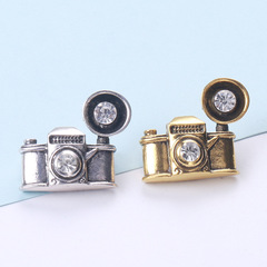 復古立體相機胸針男女金屬徽章個性百搭別針毛衣裝飾品廠家批發