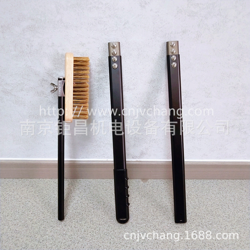 Factory wholesalers oven cleaning brush aluminum handle copper wire brush handle detachable total length 120cm printable LOGO