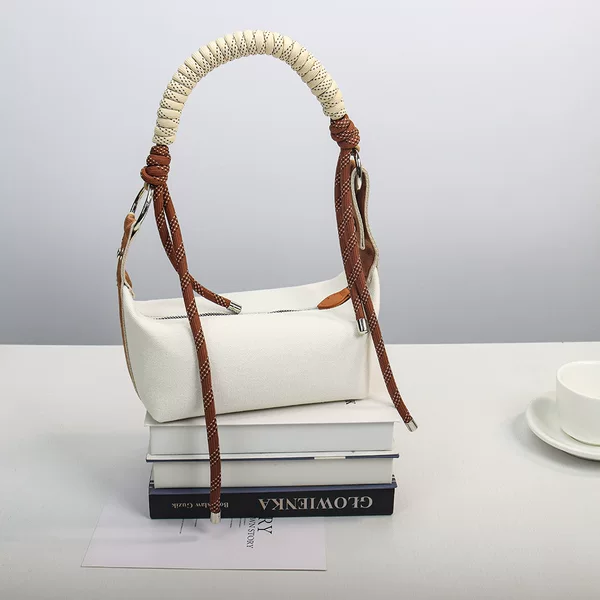 2025 New Women's Handbag, Miu-Style Lunch Box Bag, Fortune Bag, Cosmetic Bag, Hand-Held Bag, Trendy Small Square Bag