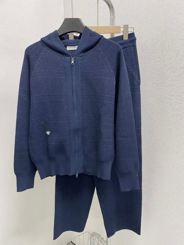 高定休闲运动针织套装女菱格纹小蜜蜂立领双拉链外套+阔腿裤|undefined