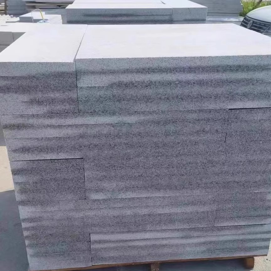 ����ʯ��Ļ�����֥��һ��հ�ʯ�ĵ���ש����ͥԺ�㳡����·��ʯ