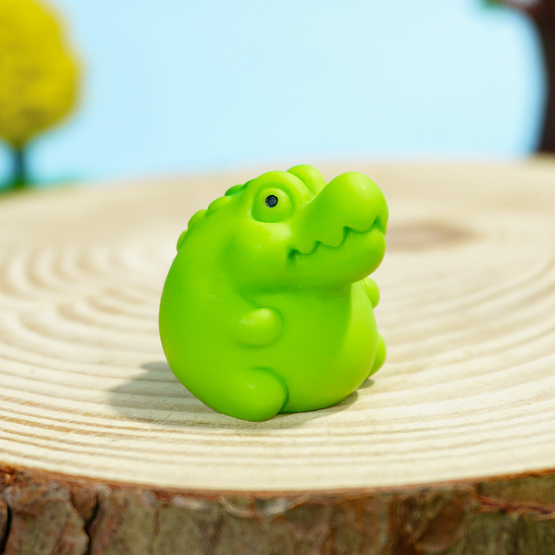 Mini adornos pequeños, pequeños adornos de bricolaje de cocodrilo, accesorios de bolsa de caja ciega, micro paisaje de coche de escritorio, lindo creativo