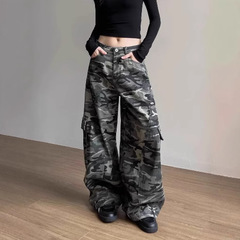 アメリカのレトロな多ポケットの迷彩の工装のズボンの男女のbaggyのゆったりとした水洗いの広足の解构のカーブの刀のジーパン