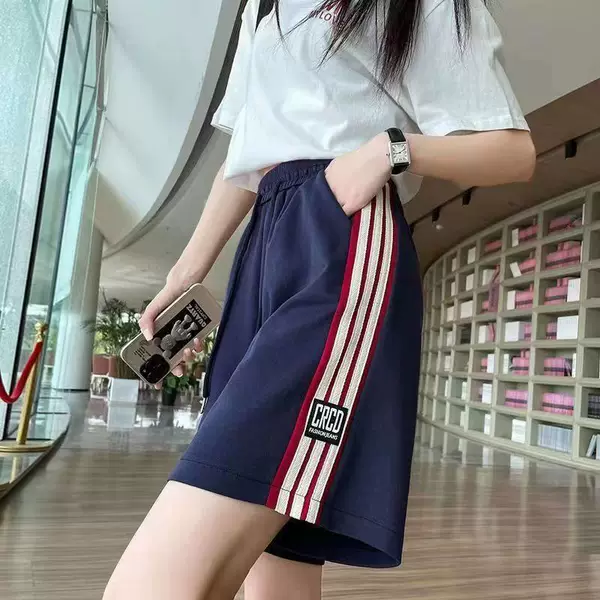 Women's sports shorts, summer 2026, thin, high-waisted, straight cut, loose, slimming, casual striped 5-point pants, trendy