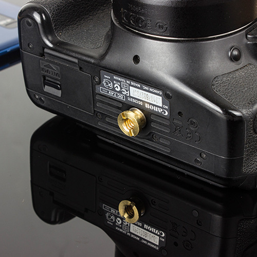 Mirrorless camera leather case base screw 1/4 pan/tilt connection suitable for Fuji, Nikon and Canon fixed digital accessories