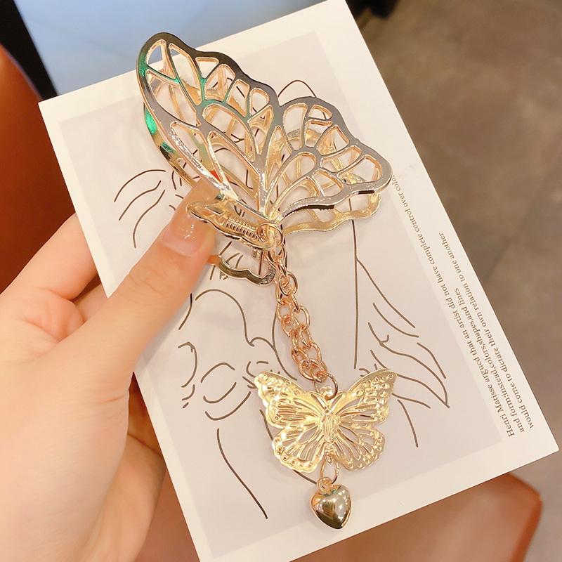 Celebridad de Internet 2024 Nueva Perla grande horquilla clip de pelo hembra Cabeza trasera horquilla tocado clip avanzado clip de tiburón