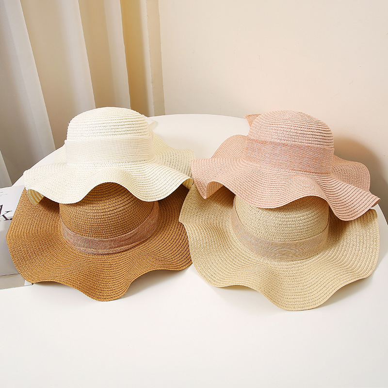 2025 Sombrero de playa Sombrero de paja de ala grande Sombrero de playa de protección solar de vacaciones de verano para mujer Sombrero de sol Sombrero de paja Sombrero de lazo