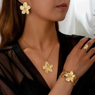 5-piece European and American cross-border fashion flower jewelry set hot sale gold pendant necklace bracelet ring earrings