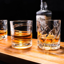 创意旋转杯刻花威士忌杯透明玻璃杯个性不倒翁水杯酒吧夜场洋酒杯