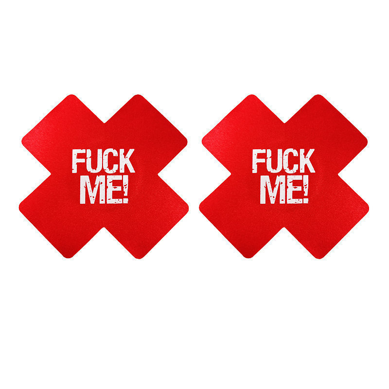 FUCK ME 글자와 함께 레드