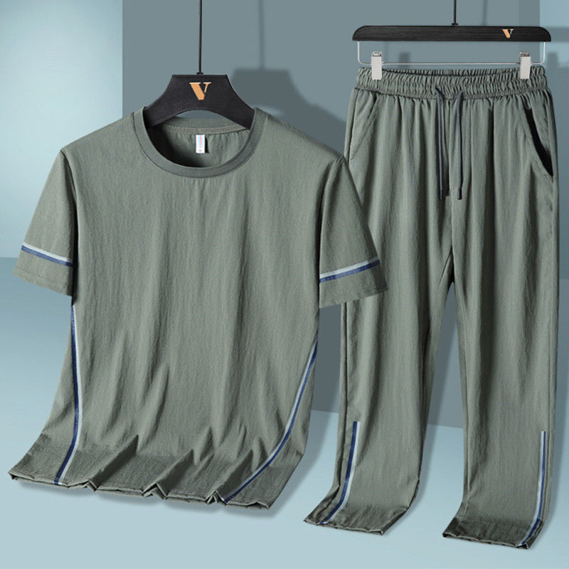 Men's summer sports suit